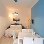 With Children In Venice Appartement