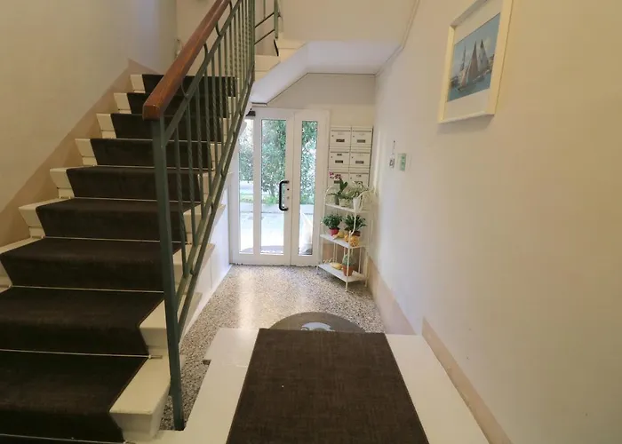 With Children In Venice Apartment