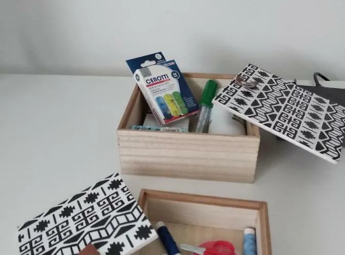 With Children In Venice Apartment